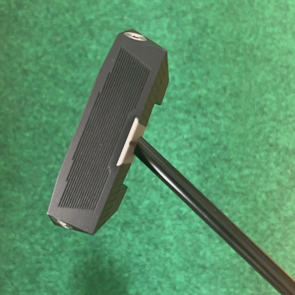 L.A.B. Golf Mezz.1 Putter - 33” stock length and Stock Grip - Picture 3 of 9